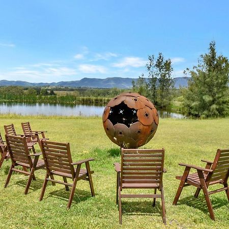 Silver Springs 6Br Luxury Homestead Rothbury Buitenkant foto